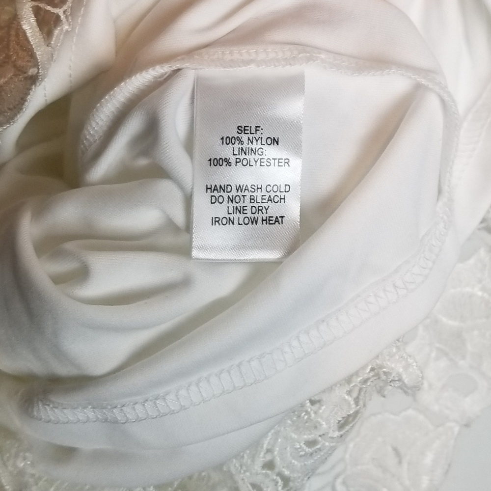 NWOT Lulus white lace bodycon dress size XS - Picture 6 of 7